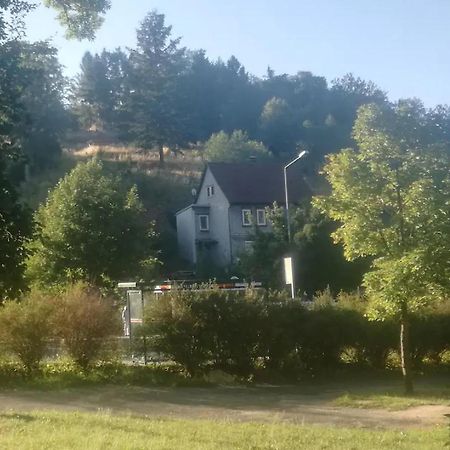 Suhl - Ihre Erholsame Arbeiterwohnung In Zentrumnaehe Buitenkant foto