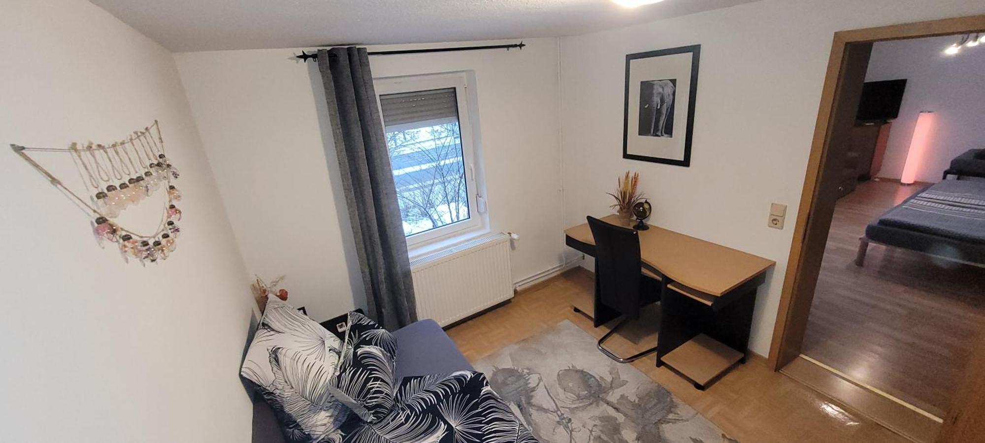 Suhl - Ihre Erholsame Arbeiterwohnung In Zentrumnaehe Buitenkant foto